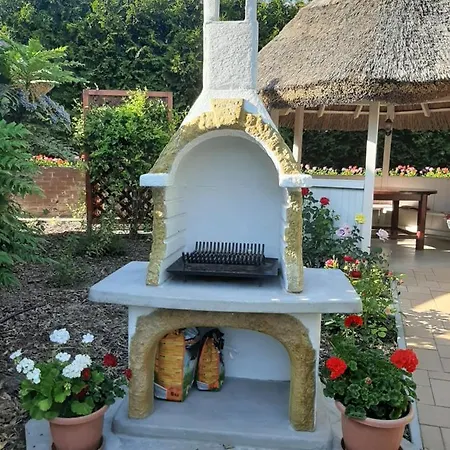 住宿加早餐酒店 Rozsakert Vendeghaz *