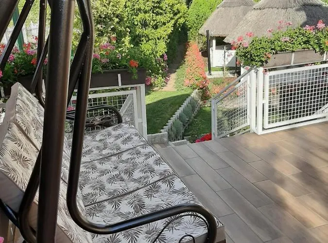 Rozsakert Vendeghaz Bed & Breakfast Szigliget